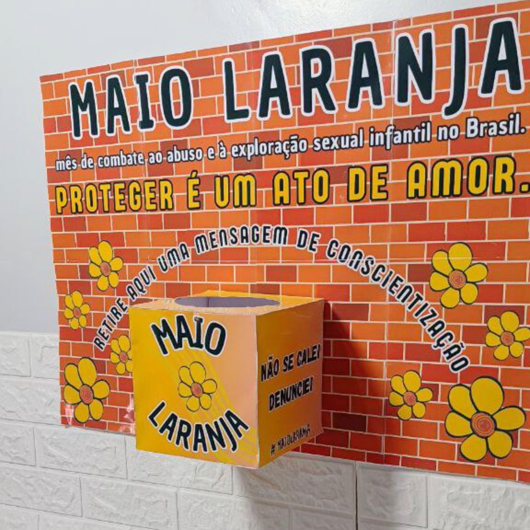 CARTAZ+ CAIXA+ CARTÕES DE CONSCIENTIZAÇÃO: MAIO LARANJA