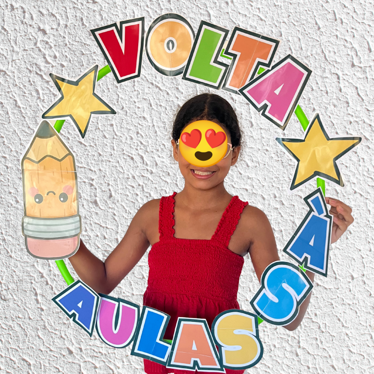 BAMBOLÊ VOLTA ÀS AULAS – Ilustre Pedagógica
