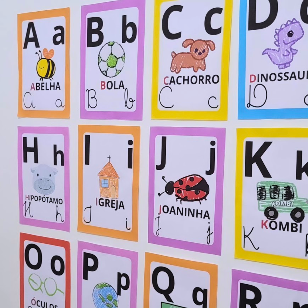 CARTAZES DE PAREDE(ALFABETO+NÚMEROS+FORMAS GEOMETRICAS)